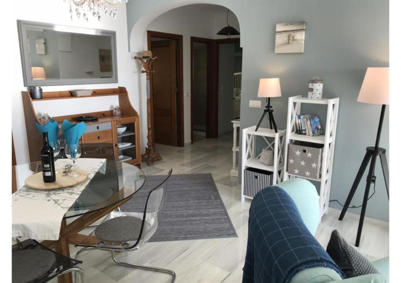 Sunny Apartment On Burriana Beach Nerja Luaran gambar